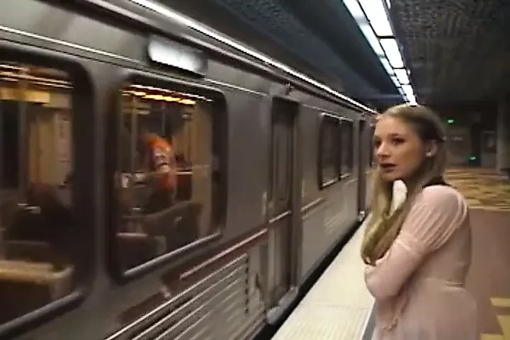 A Huge Cock in my ASS!!!