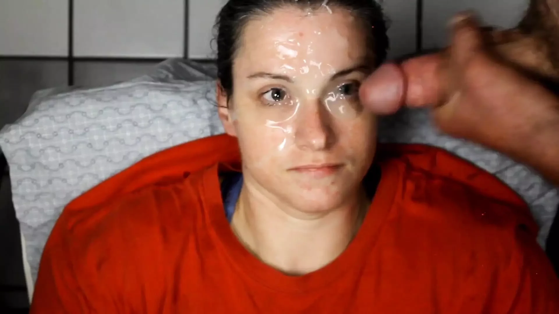 Homemade Amateur Cumslut Taking Loads to Her Pretty Face