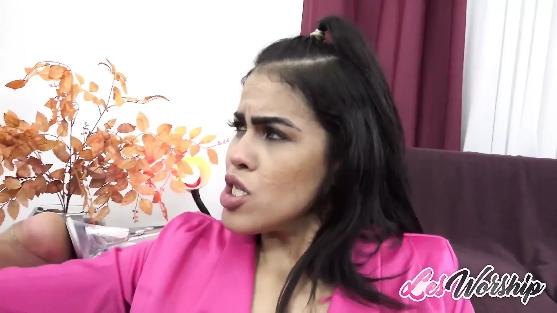 Therapist Turns Into a Lesbian Sex With Two Hot Curvy Latinas