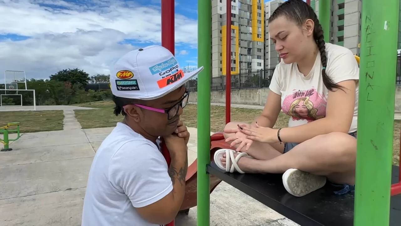 I find a sad girl in the park and end up comforting her with my rich, hard cock