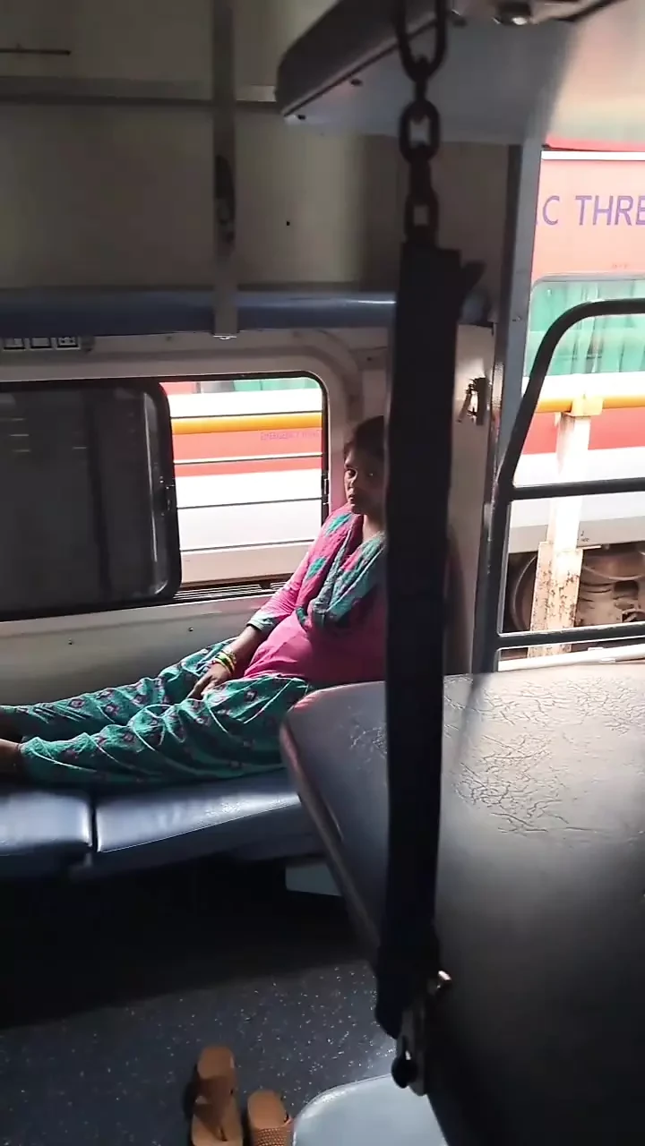 Stepsister Enjoy Sex in Farm, Indian Village Sex in Farm