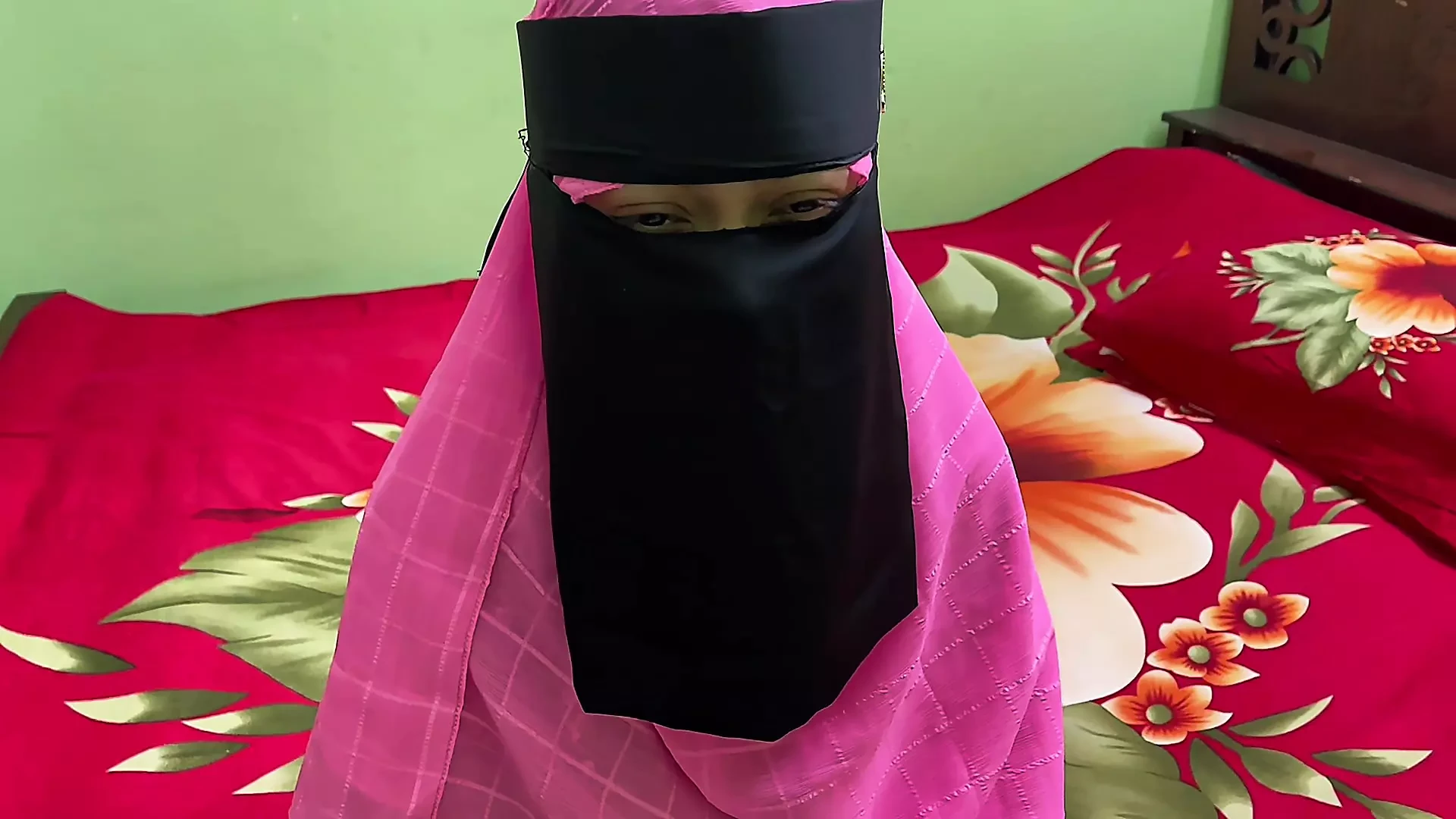 My house owner offer me to fucking with him