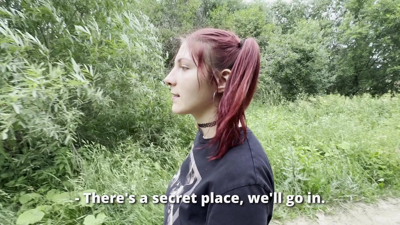 Hot Stranger Lost In The Woods, I’m Fucking Her Pussy While She Doesn’t Notice, Pretending To Help