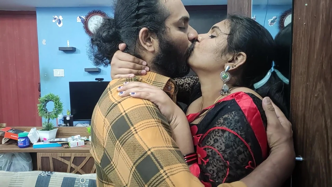 Mallu couple hot fuck in saree, Saree removal and hot fuck, Navel lick, blow job, pussy lick and hot fuck in saree, Mallu couple