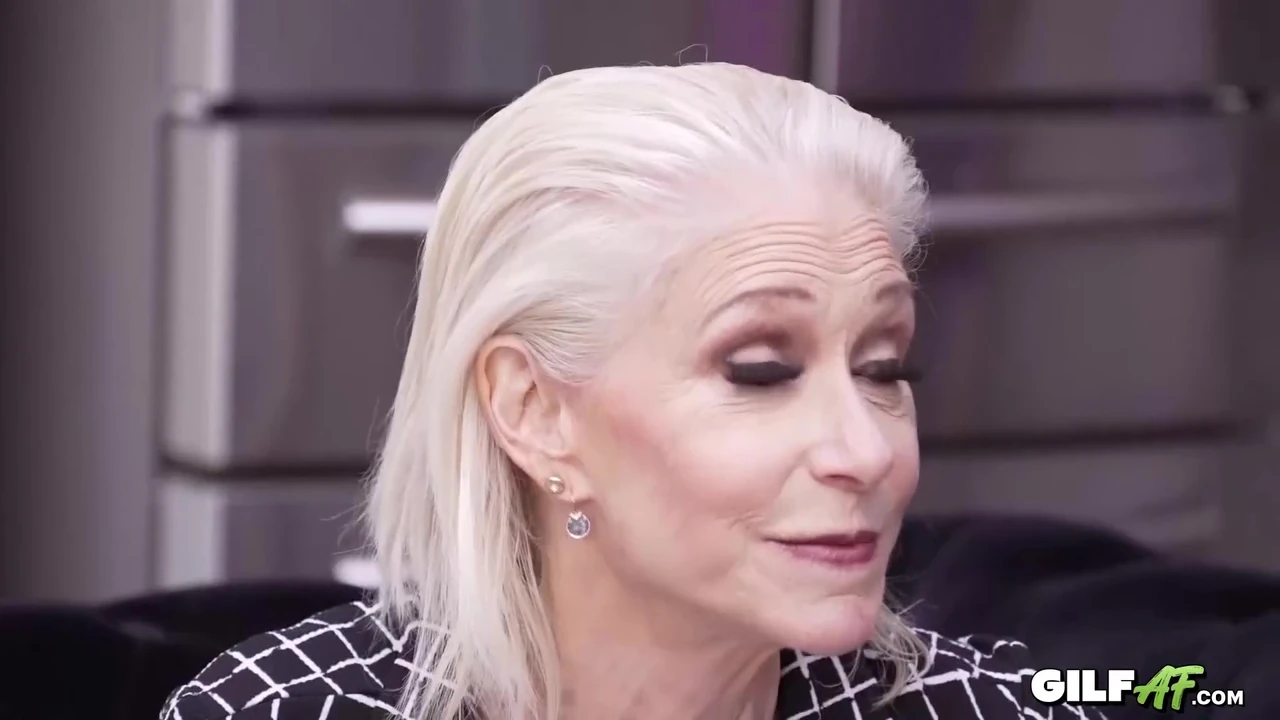 60 year old granny got Banged! – GILFAF