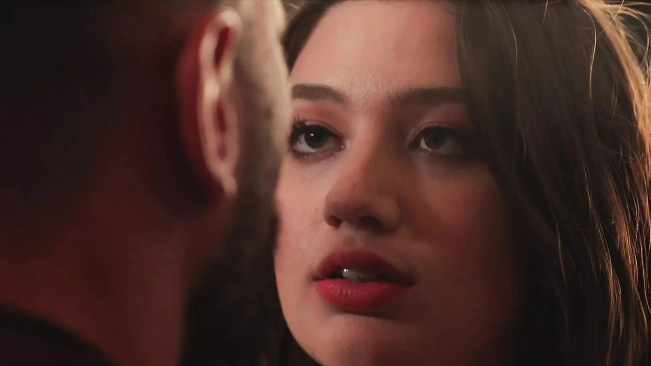 Deeper. Curvy beauties Lena & Alyx submit to their dom