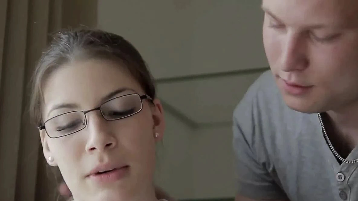 She Is Nerdy – Nerdy hottie face-painted with cum