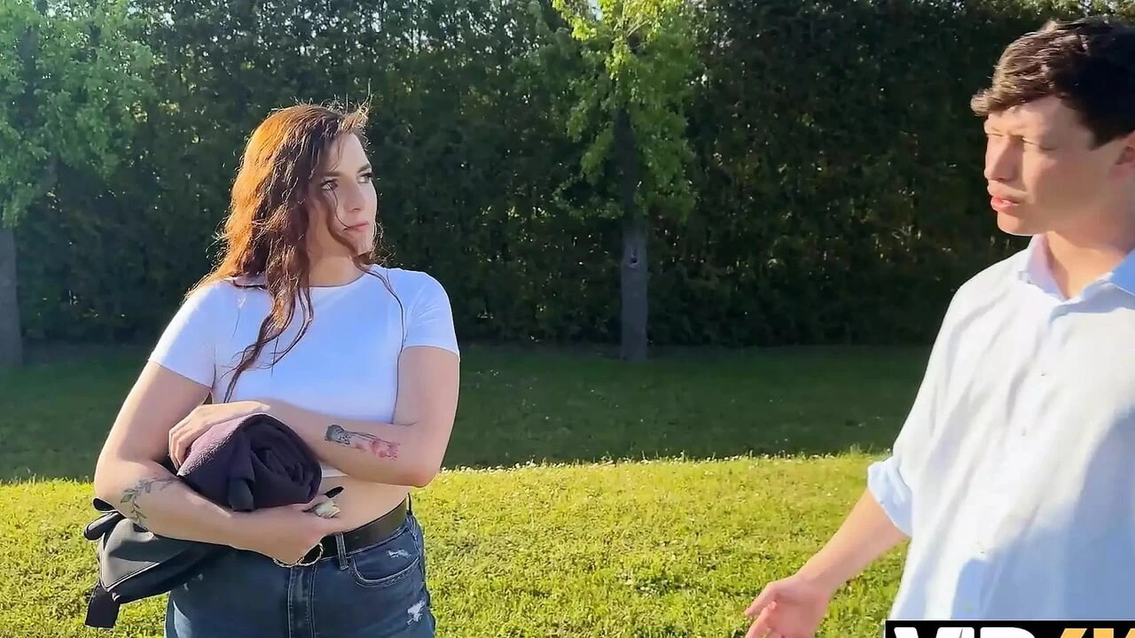 VIP4K. Loser Wants to See It. Hot sex with Suzie Sparklez